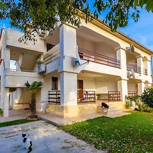 Apartman Milka, Medulin