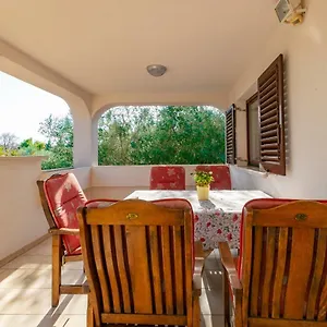 Ferienhaus Laura Relax & Quiet Zone, Medulin